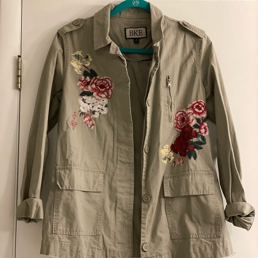 BKE Women's Embroidered Jacket